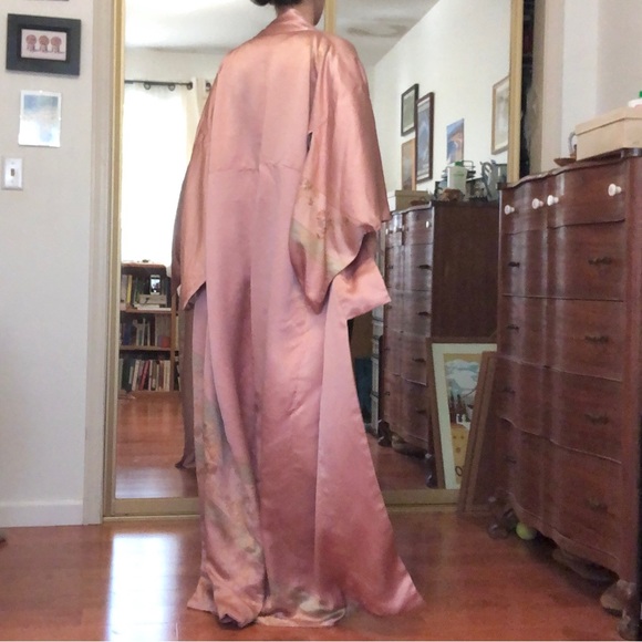 Vintage Pink Floral Japanese Silk Kimono Robe - Picture 13 of 13